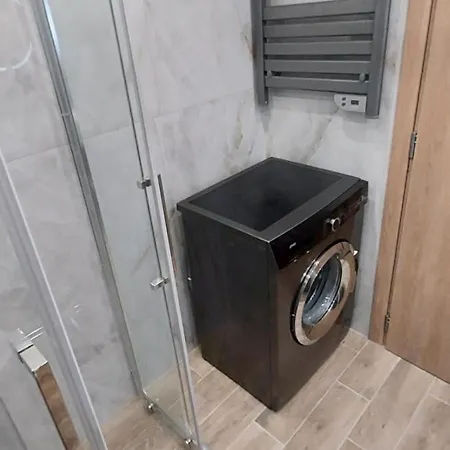 Elena's Place, Free Parking!!! *